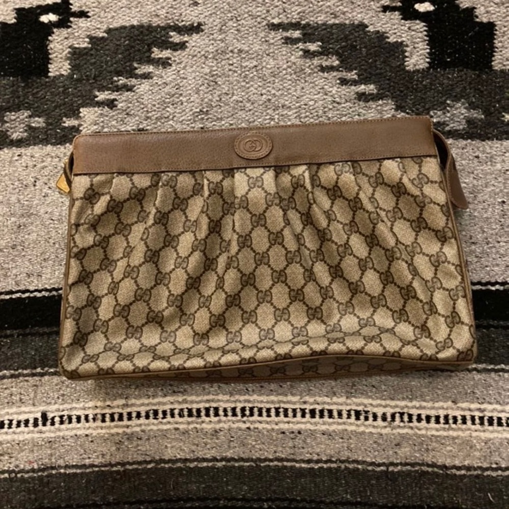 Gucci purse